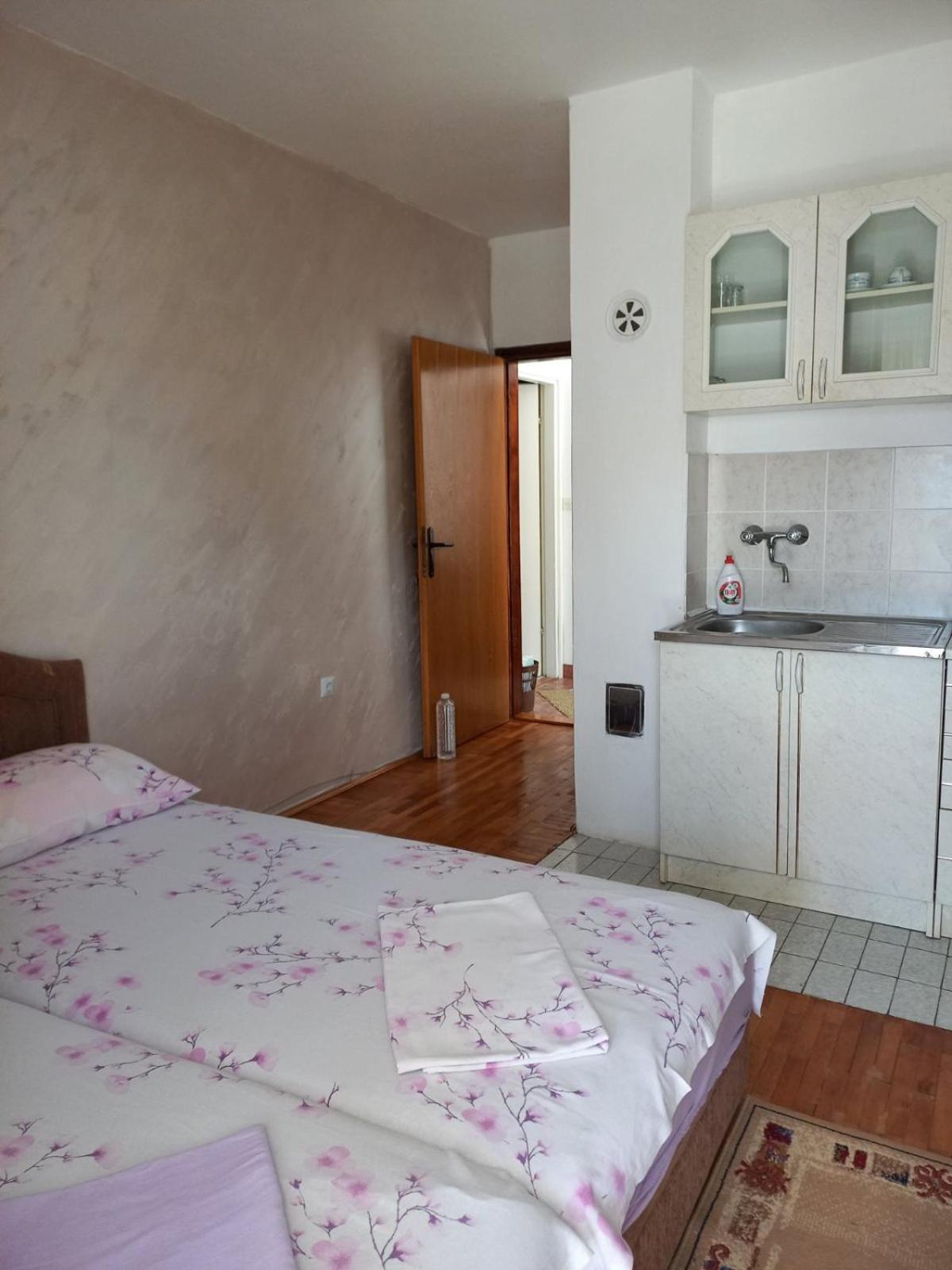 Apartmani Palma Sutomore Εξωτερικό φωτογραφία